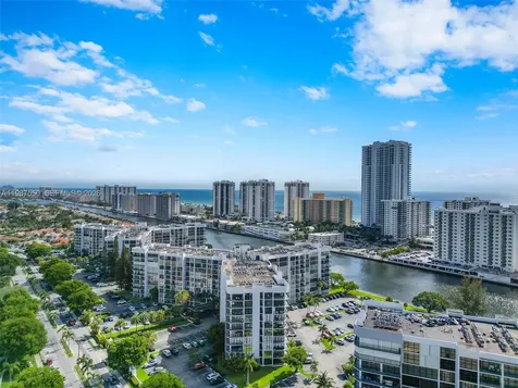 Hallandale Beach FL 33009