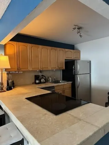 Hallandale Beach FL 33009