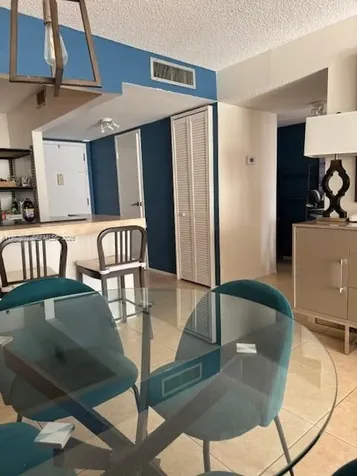 Hallandale Beach FL 33009
