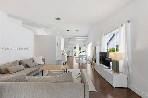 1453 Majesty Terrace Weston FL 33327