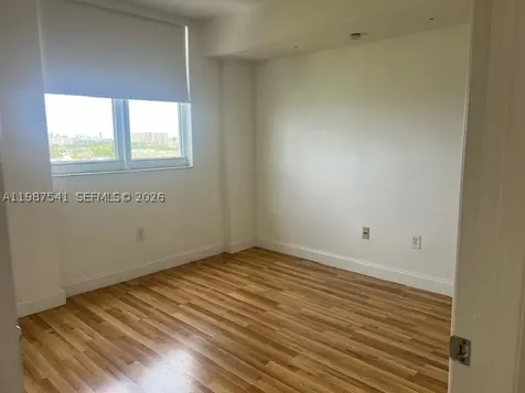 5077 NW 7th Street Miami FL 33126