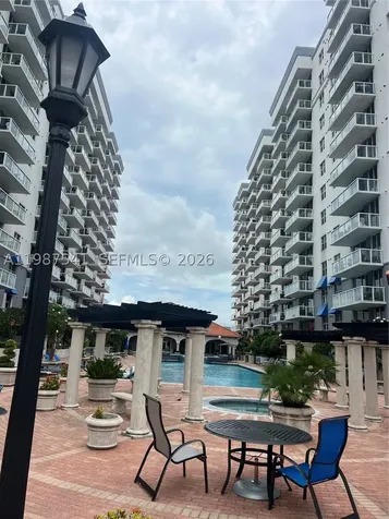 5077 NW 7th Street Miami FL 33126