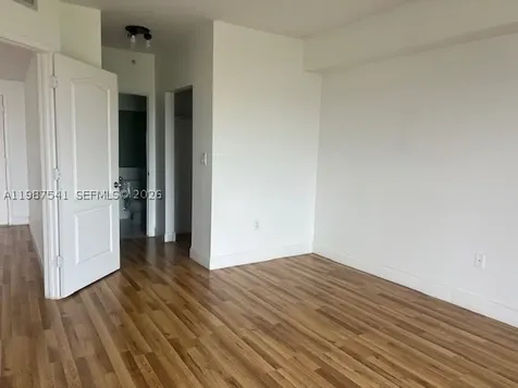 5077 NW 7th Street Miami FL 33126