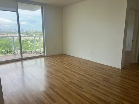 5077 NW 7th Street Miami FL 33126