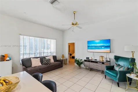 1886 NW 145th Terrace Pembroke Pines FL 33028