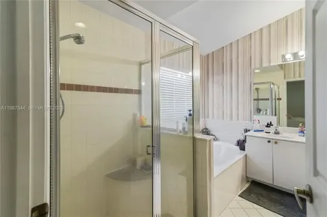 1886 NW 145th Terrace Pembroke Pines FL 33028