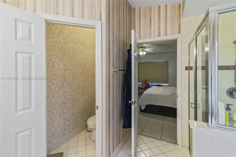 1886 NW 145th Terrace Pembroke Pines FL 33028