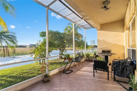 1886 NW 145th Terrace Pembroke Pines FL 33028