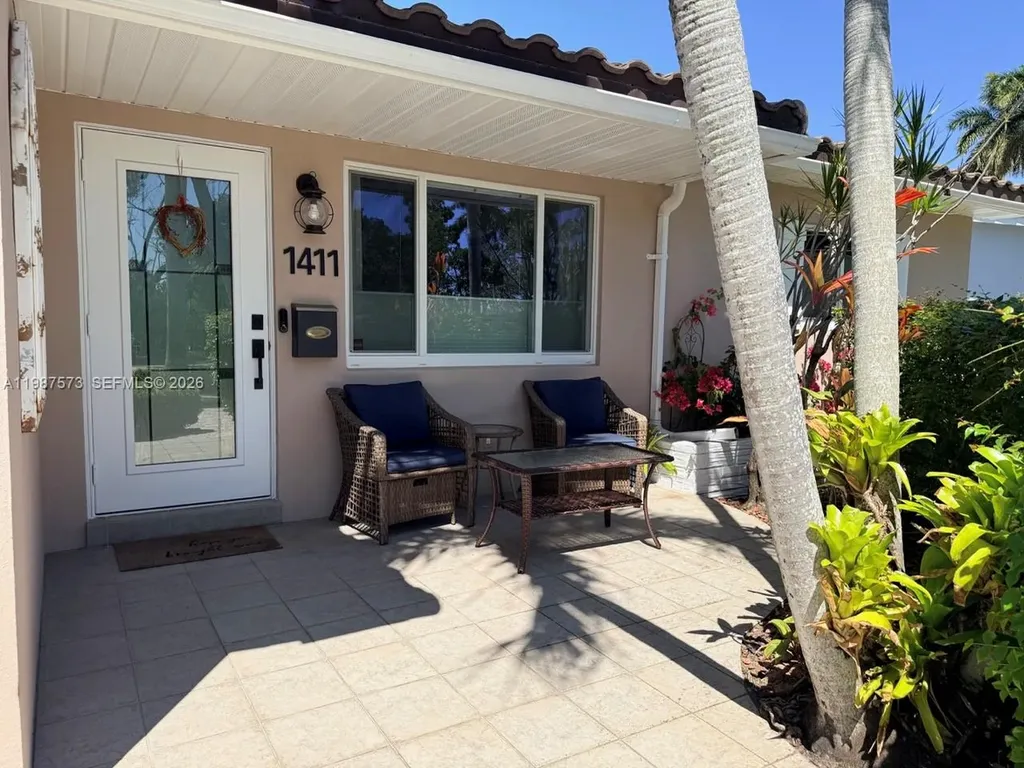 1411 Harding Street Hollywood FL 33020