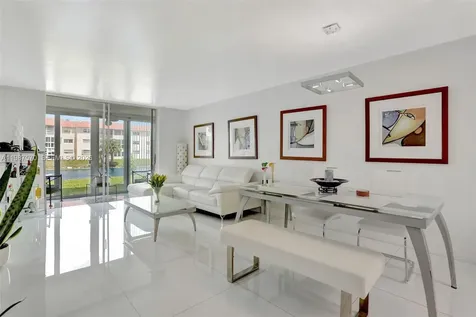 2931 E Sunrise Lakes Drive Sunrise FL 33322