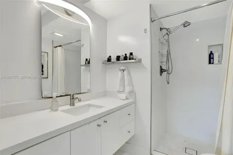 2931 E Sunrise Lakes Drive Sunrise FL 33322