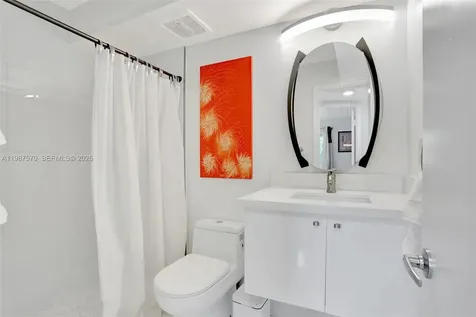 2931 E Sunrise Lakes Drive Sunrise FL 33322