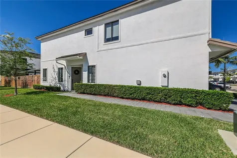 10902 SW 232nd Terrace Homestead FL 33032