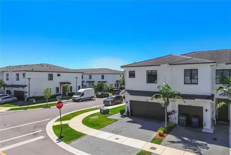 10902 SW 232nd Terrace Homestead FL 33032