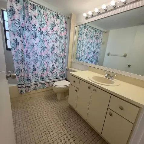 10550 NW 7th Terrace Miami FL 33172