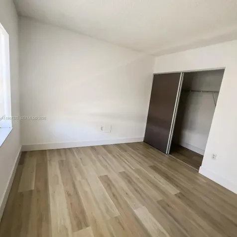10550 NW 7th Terrace Miami FL 33172