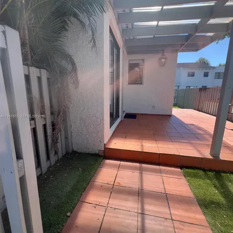 10550 NW 7th Terrace Miami FL 33172