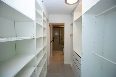 2899 Collins Avenue Miami Beach FL 33140