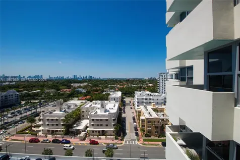 2899 Collins Avenue Miami Beach FL 33140