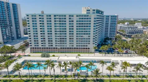 2899 Collins Avenue Miami Beach FL 33140