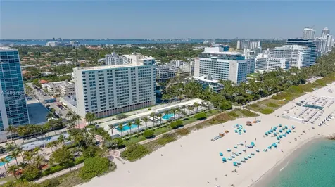 2899 Collins Avenue Miami Beach FL 33140