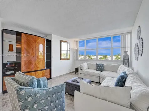 1400 S Ocean Drive Hollywood FL 33019