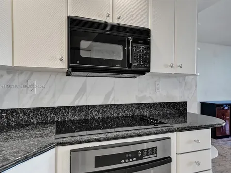 1400 S Ocean Drive Hollywood FL 33019