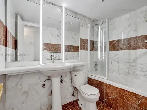 1400 S Ocean Drive Hollywood FL 33019