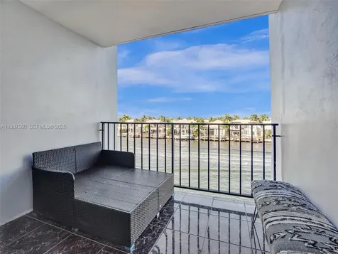 1400 S Ocean Drive Hollywood FL 33019