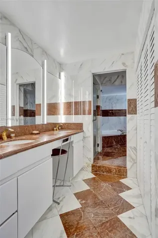 1400 S Ocean Drive Hollywood FL 33019
