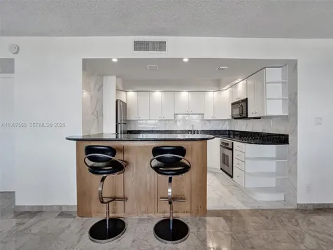 1400 S Ocean Drive Hollywood FL 33019