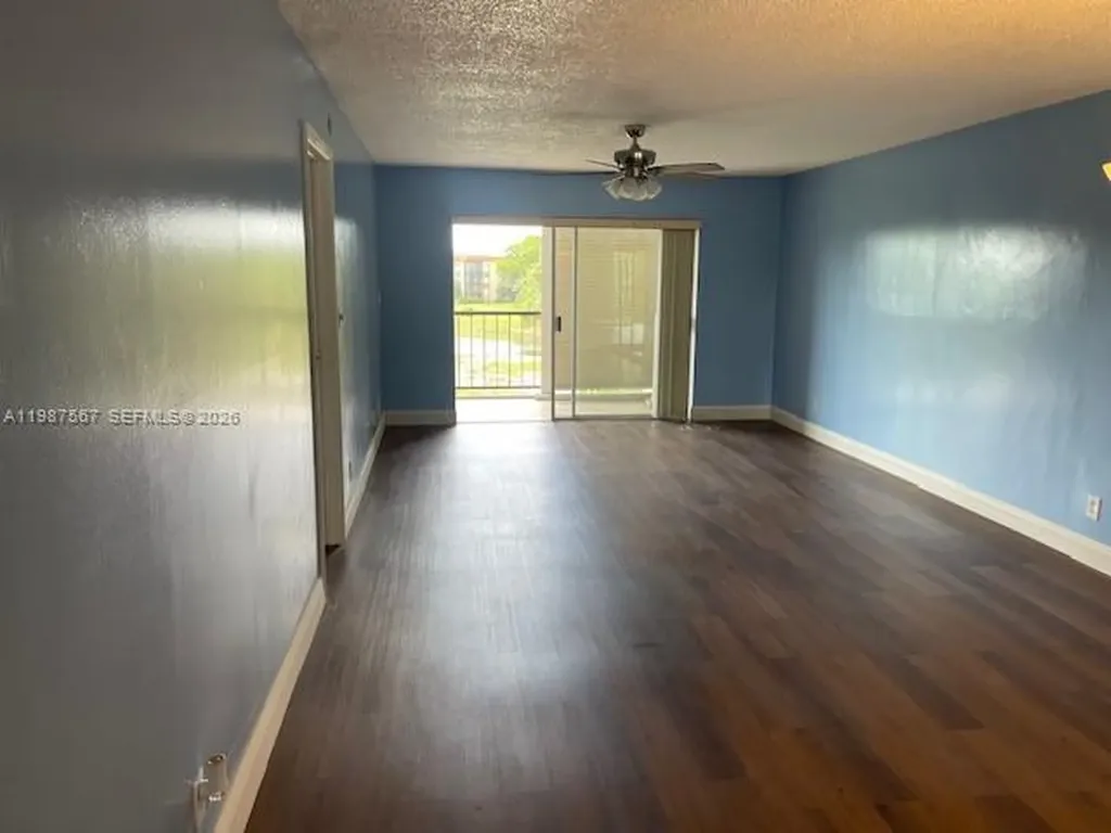 6020 NW 44th Street Lauderhill FL 33319