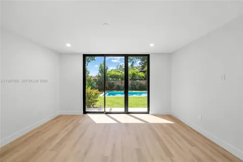 412 NW 47th Street Miami FL 33127