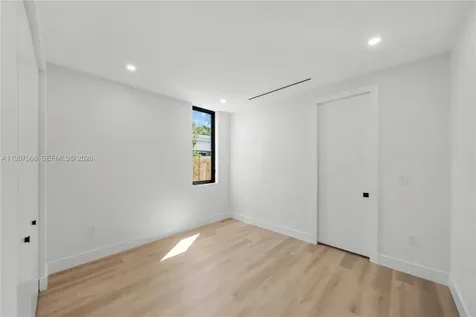 412 NW 47th Street Miami FL 33127