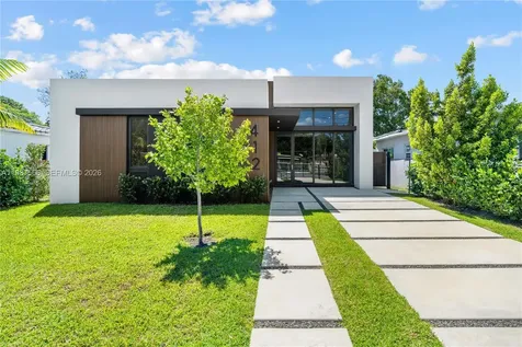 412 NW 47th Street Miami FL 33127