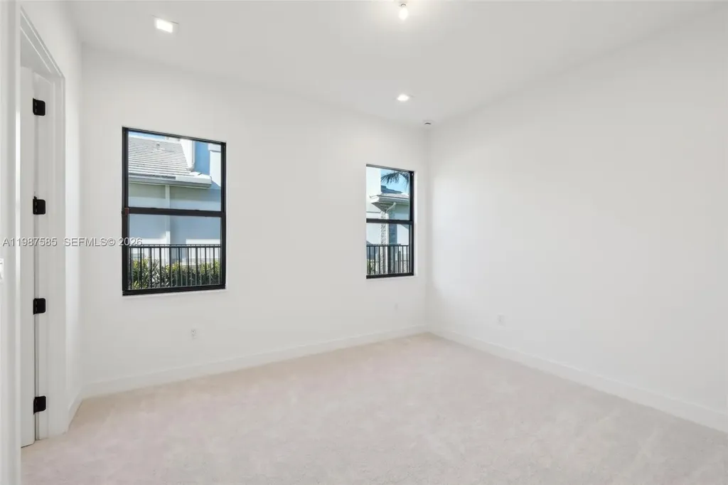 13076 Feathering Way Palm Beach Gardens FL 33412