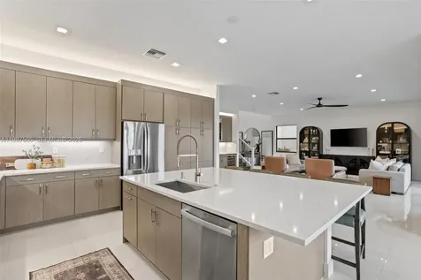 13076 Feathering Way Palm Beach Gardens FL 33412