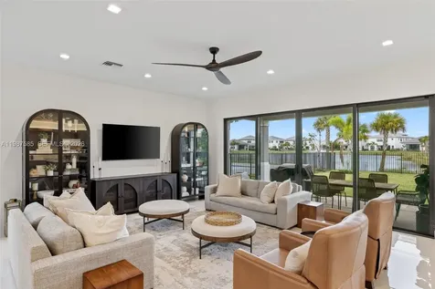 13076 Feathering Way Palm Beach Gardens FL 33412