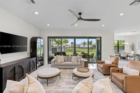 13076 Feathering Way Palm Beach Gardens FL 33412