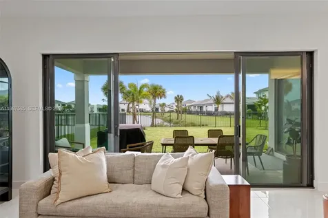 13076 Feathering Way Palm Beach Gardens FL 33412