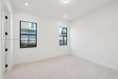 13076 Feathering Way Palm Beach Gardens FL 33412