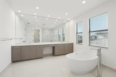 13076 Feathering Way Palm Beach Gardens FL 33412