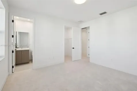 13076 Feathering Way Palm Beach Gardens FL 33412