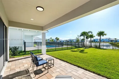 13076 Feathering Way Palm Beach Gardens FL 33412