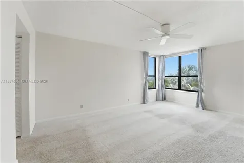 19670 Beach Road Tequesta FL 33469