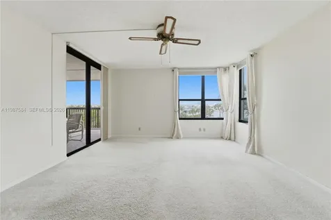 19670 Beach Road Tequesta FL 33469