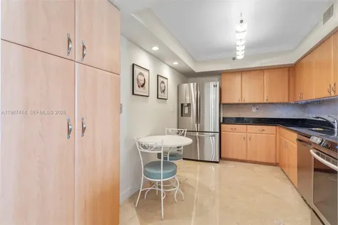 3600 Mystic Pointe Drive Aventura FL 33180