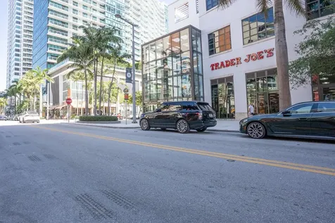 3250 NE 1st Avenue Miami FL 33137
