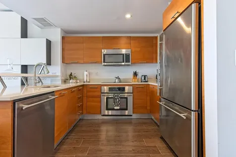 3250 NE 1st Avenue Miami FL 33137