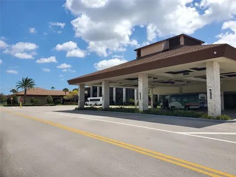 800 SW 131st Avenue Pembroke Pines FL 33027